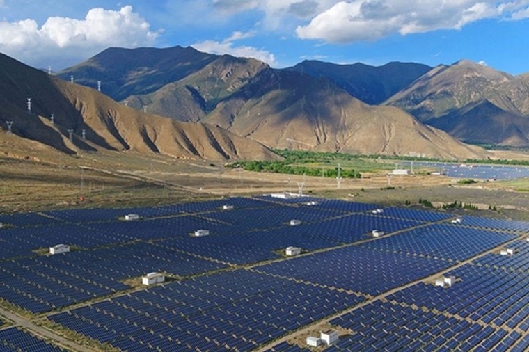 光伏基金是什么概念股，光伏產業(yè)龍頭基金有哪些